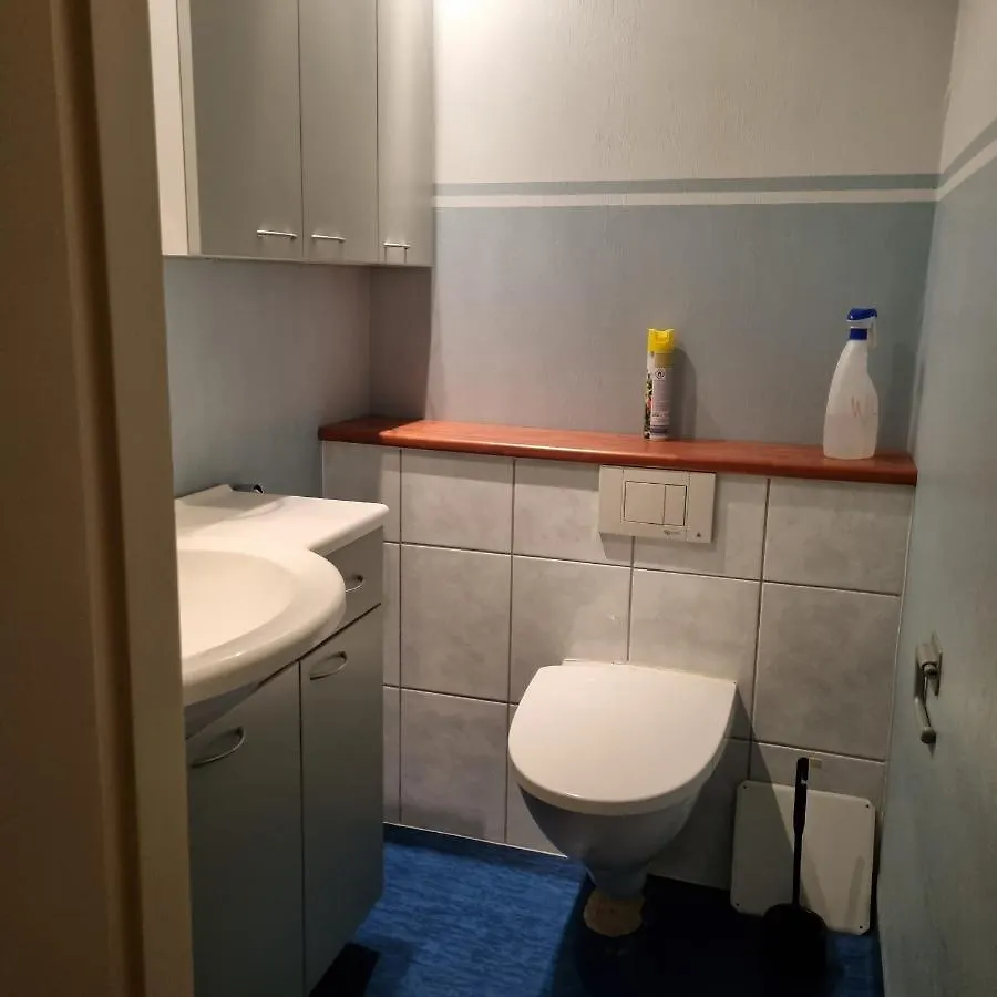 Cozy Budget Room W/ Balcony In Shared Apartment Vantaa Kwatera prywatna
